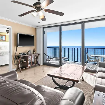 One Seagrove Place 1606